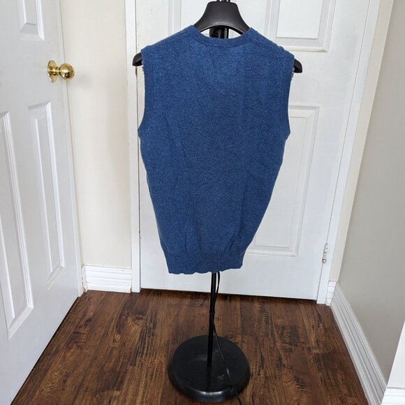 Blue cashmere vest size M - Picture 2 of 8